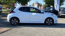 Toyota Yaris 1.5 Hybrid Design 5dr CVT Hybrid Hatchback